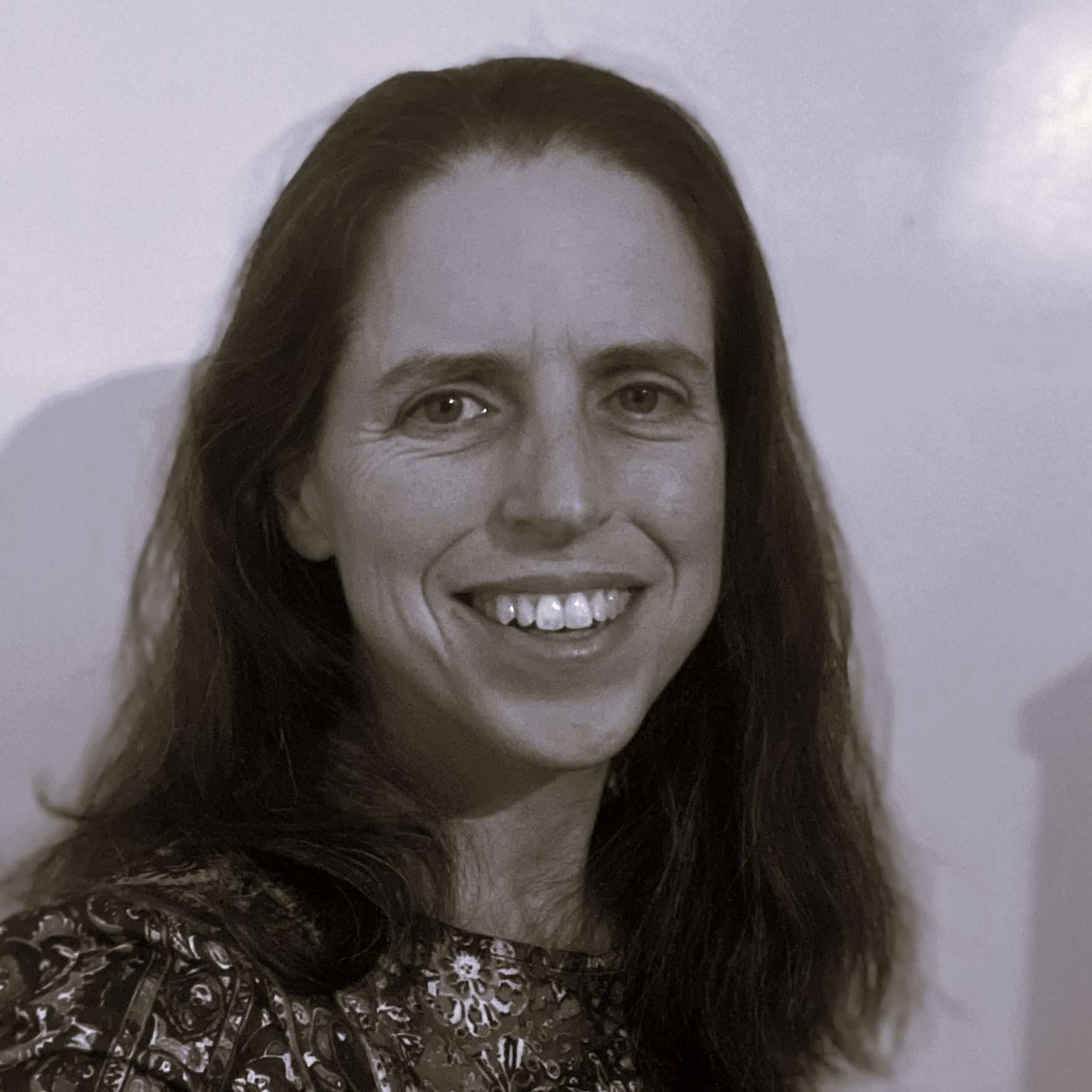 Natalee Holt headshot 2025 BW